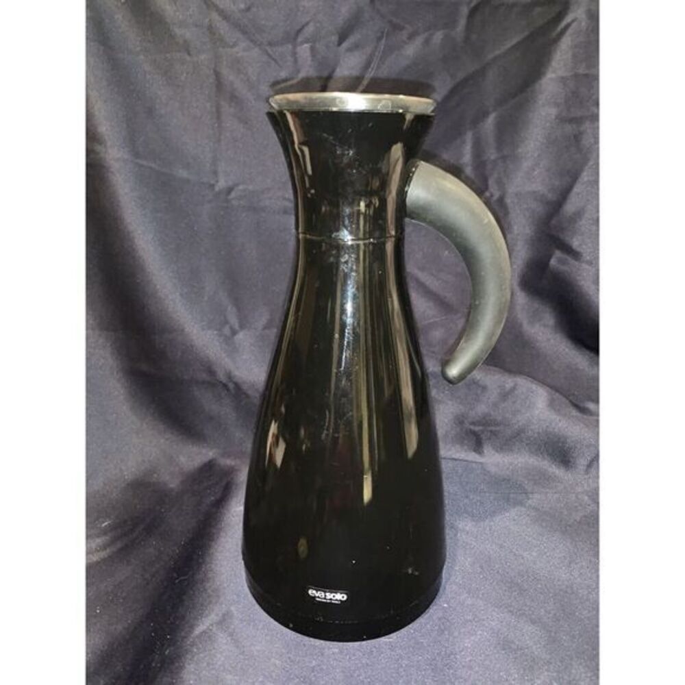 Eva Solo Black Stainless Steel Vacuum Jug Coffee Carafe Drip Free 37 oz No Lid